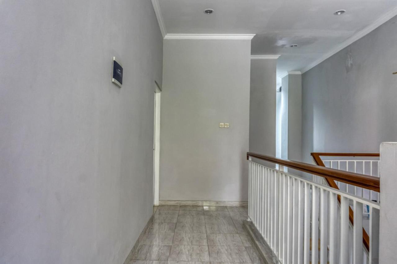 Reddoorz Near Sindu Kusuma Edupark 2 Hotel Cebongan Exterior foto